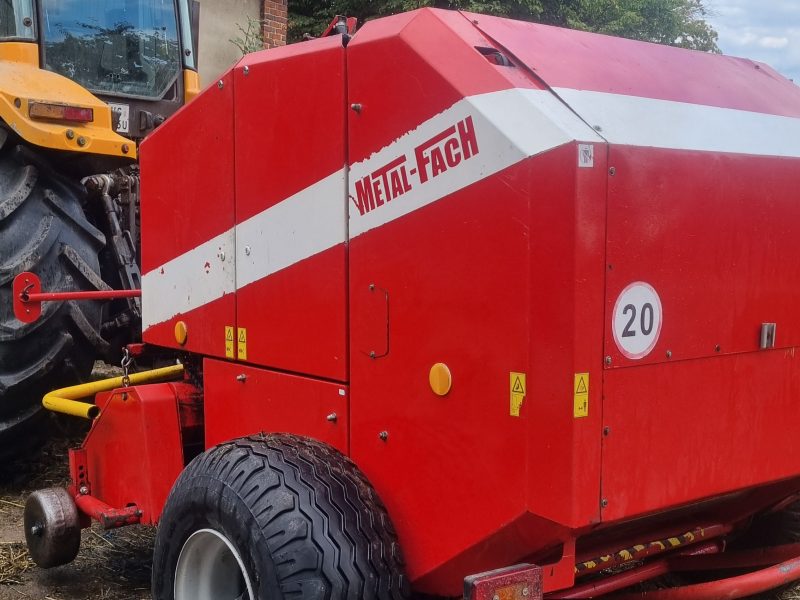 Metal-fach z562
