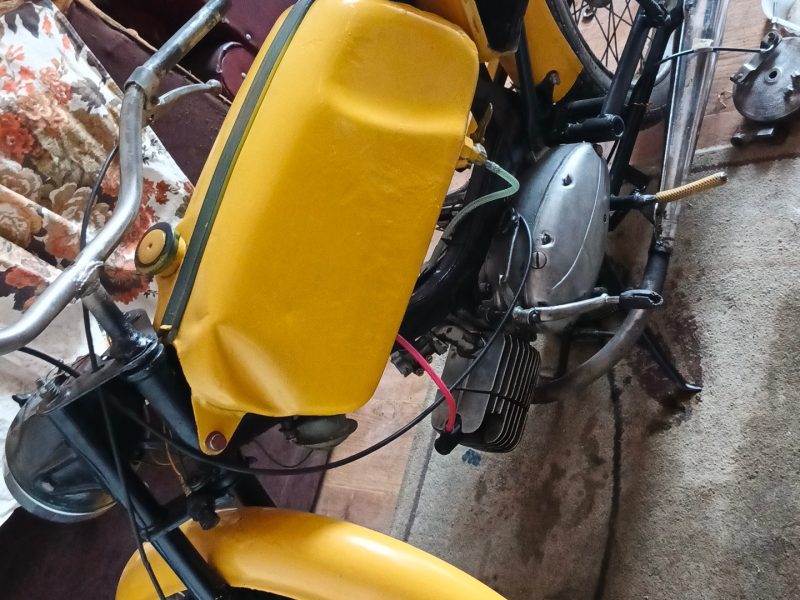 Sprzedam jawa 50 2 sztuki po 2 tys