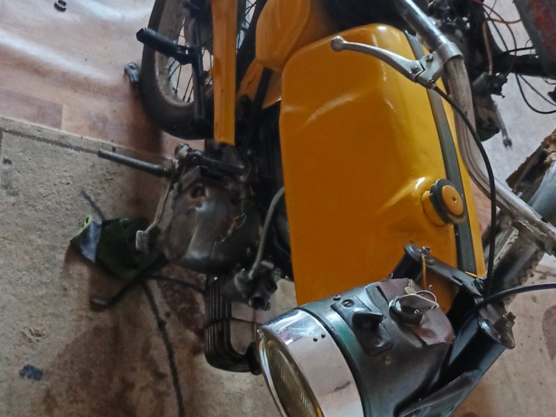 Sprzedam jawa 50 2 sztuki po 2 tys