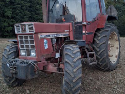 Case 844xl