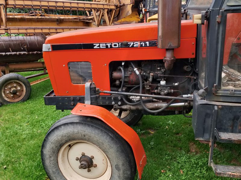 Zetor 7211