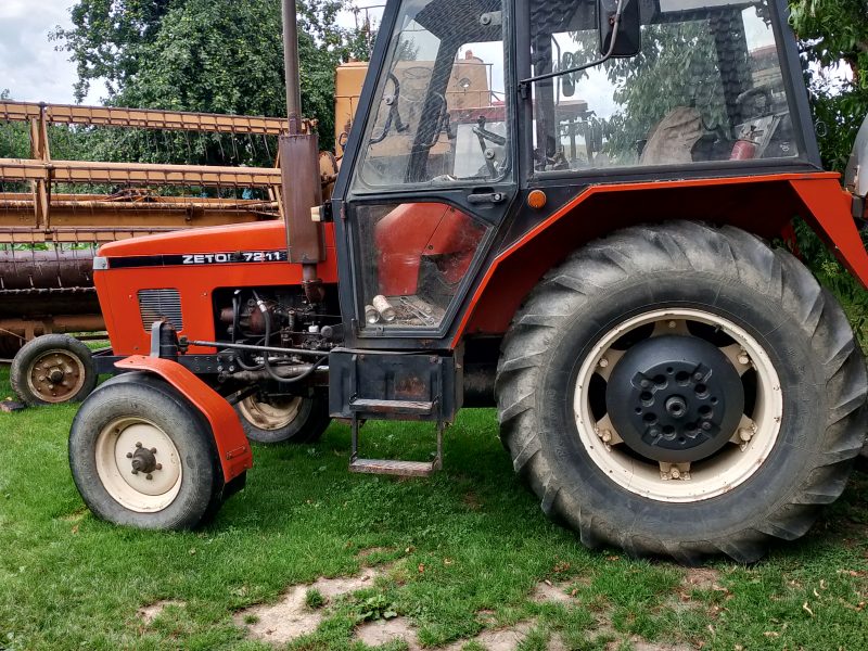 Zetor 7211