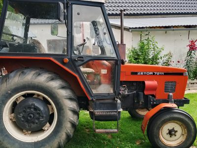 Zetor 7211