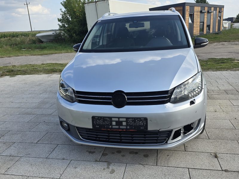 Sprzedam vw touran 2011r 2.0tdi