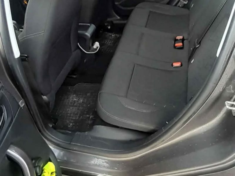 PEUGEOT 2008 1,6 E-hdi klima, navi, tempomat