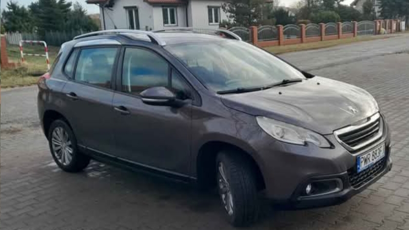 PEUGEOT 2008 1,6 E-hdi klima, navi, tempomat