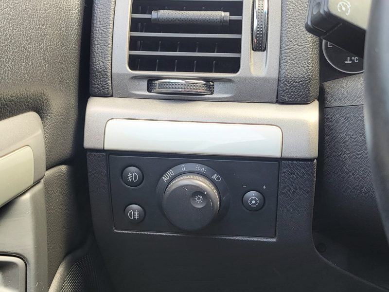 Opel Vectra 1.8 140 km. Bixenon. I właściciel w PL.