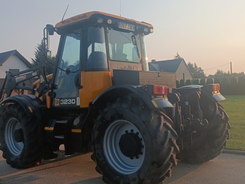 Jcb fastrac 3200