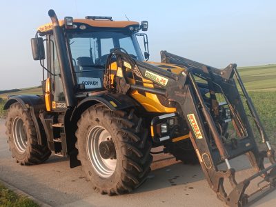 Jcb fastrac 3200