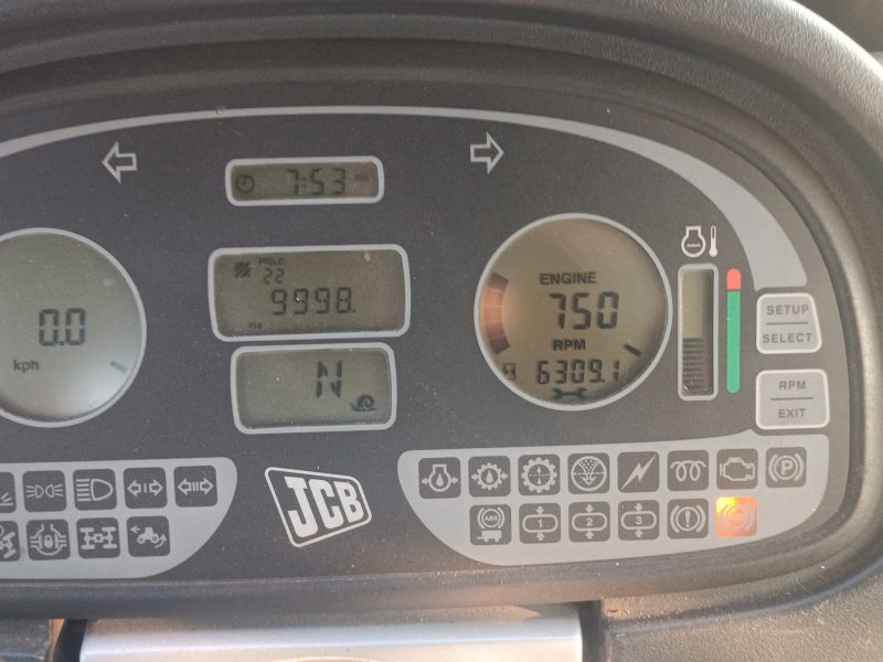 Jcb fastrac 3200