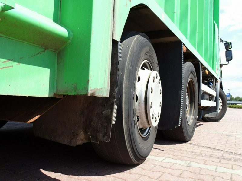 Renault PREMIUM 310 DXI , 6 X 2 , EURO 5 Renault Premium 310 DXI , Rama pod zabudowe , 3 osie , oś skrętna