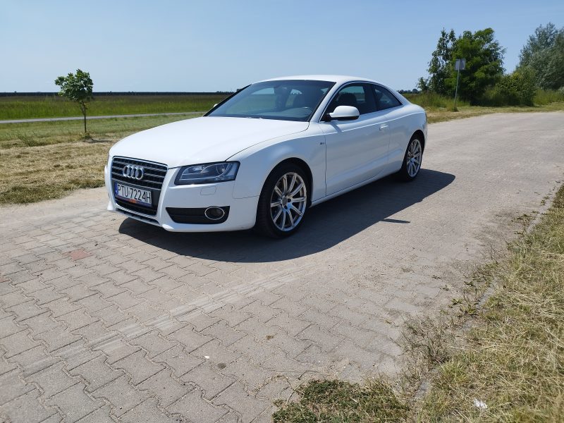 Audi a5 Coupe 2011