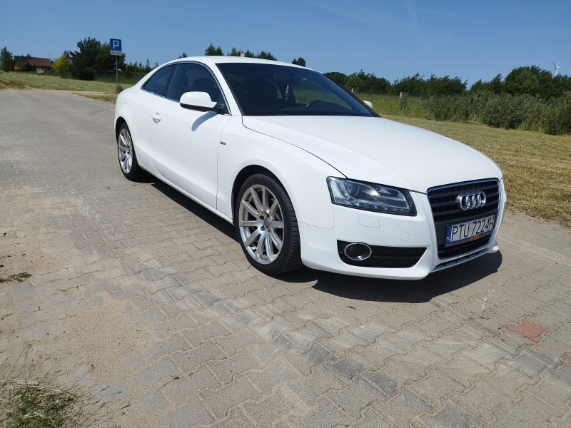 Audi a5 Coupe 2011