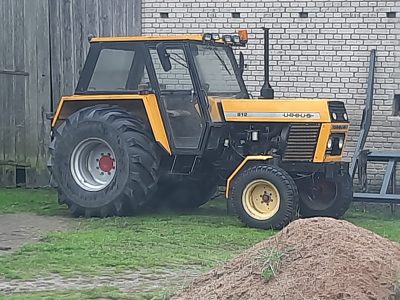 Ursus 902