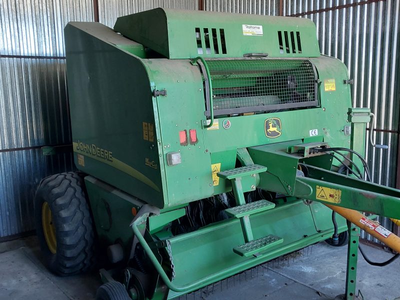 Prasa John deere 578