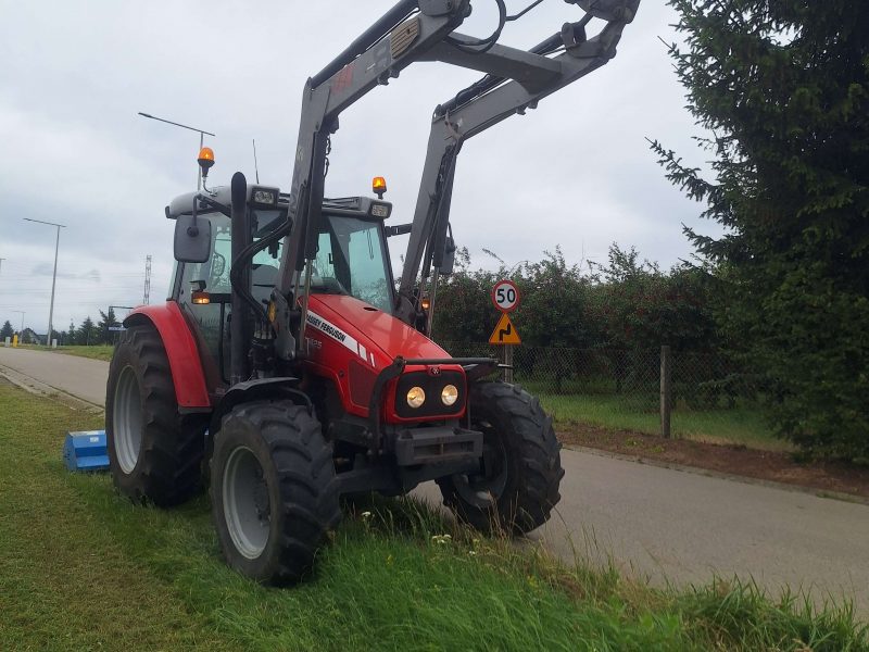 Usługi rolnicze. mulczowanie, transport, uprawa