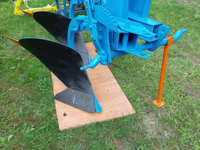 Pług Överum 2 skibowy