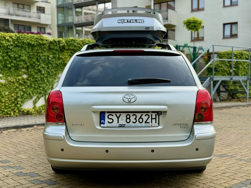 Toyota Avensis 2.0 BOX gratis !! II (2003-2009)