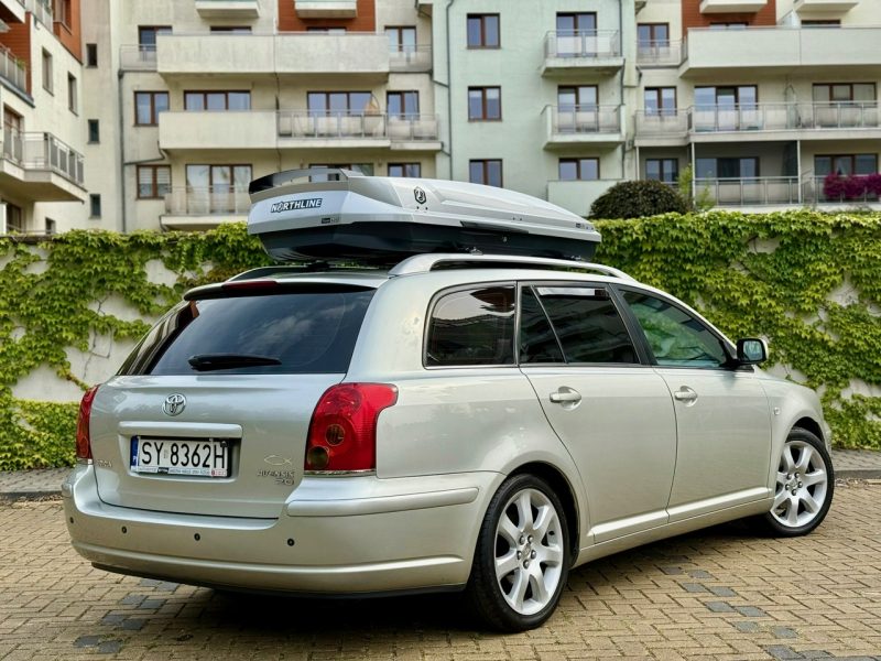 Toyota Avensis 2.0 BOX gratis !! II (2003-2009)