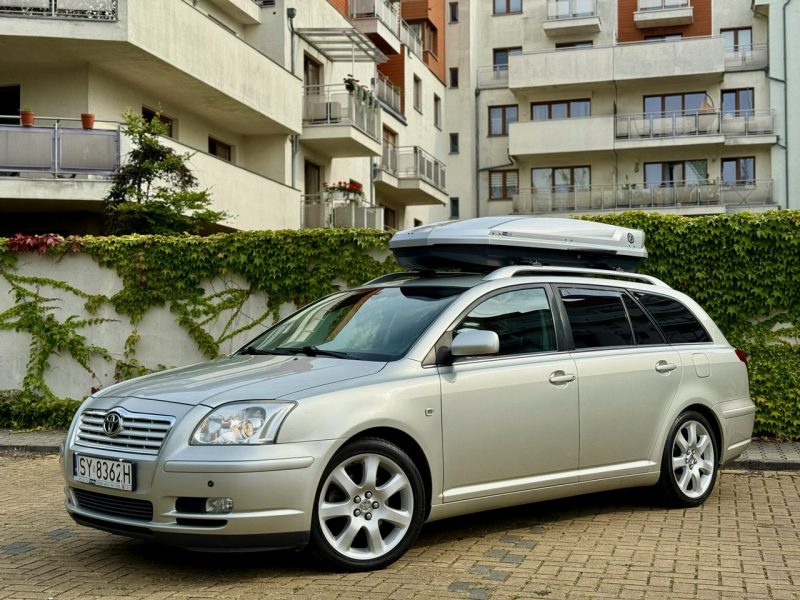 Toyota Avensis 2.0 BOX gratis !! II (2003-2009)