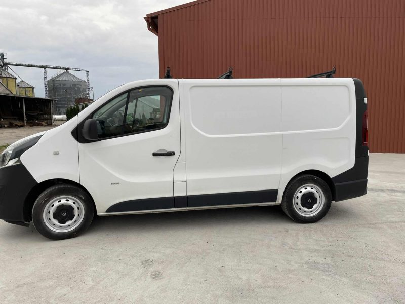 Opel Vivaro Opel Vivaro*Regały*Szuflady* pełna zabudowa