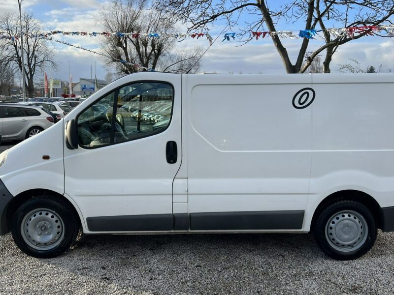 Opel Vivaro -SPRZEDANY- Nowy Rozrząd * 215 Tys Udok. Przebieg !1.9 D ! Gwarancja *