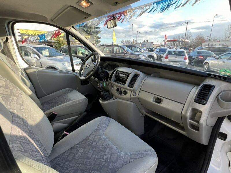 Opel Vivaro -SPRZEDANY- Nowy Rozrząd * 215 Tys Udok. Przebieg !1.9 D ! Gwarancja *