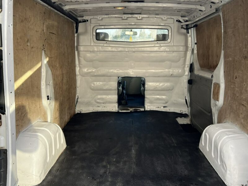 Opel Vivaro -SPRZEDANY- Nowy Rozrząd * 215 Tys Udok. Przebieg !1.9 D ! Gwarancja *