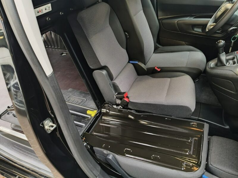Toyota Proace City 1.5 102KM Rej. 12.2020r 81 tyś km, I Właściciel, FV 23%