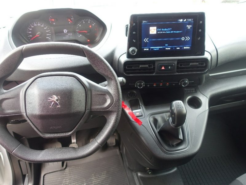 Peugeot Partner Fv 23%*Gwarancja*2 x Boczne Drzwi*Pełny serwis*100% Org. Lakier*Navi*