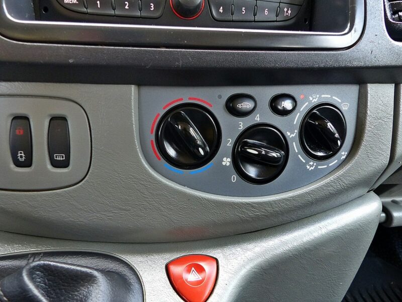 Renault Trafic 2.0 DCI*L2H1*Brygadówka*Holenderka*Klima*6osób*Bagażnik*Super Stan!!