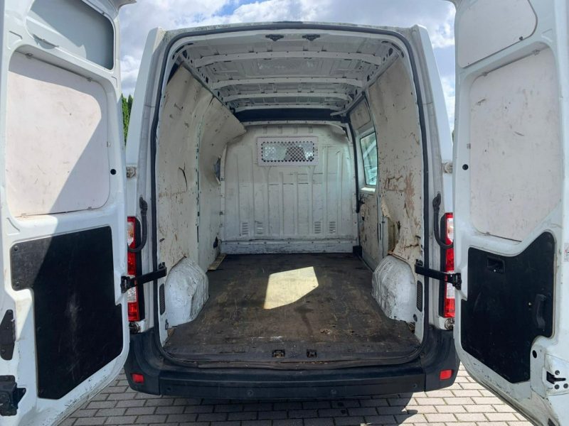 Renault Master 2.3 dci 125 L2H2 Klima Zarejestrowany VAT 23%