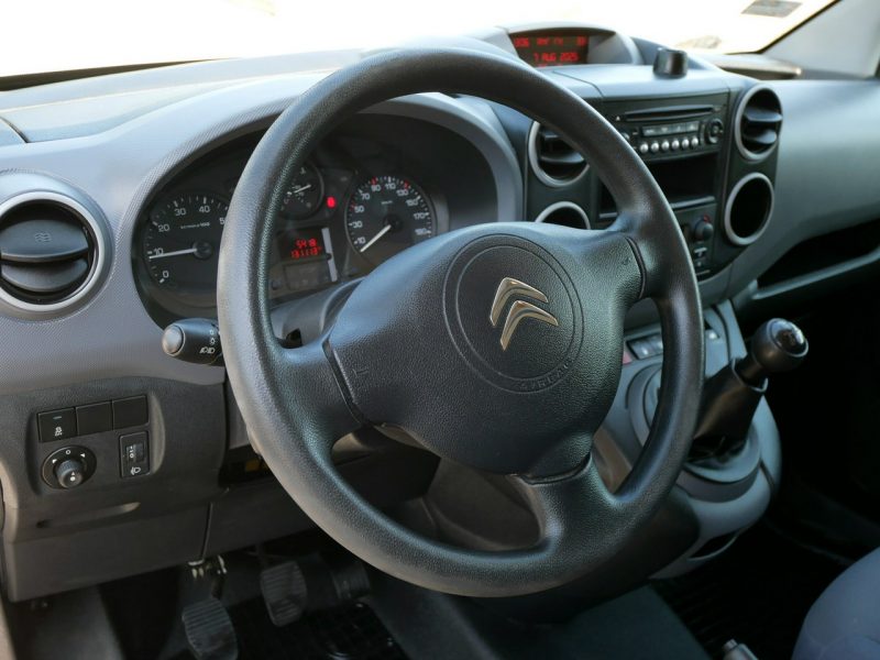Citroen Berlingo 1.6HDI 90KM Eu5 -Kraj -1 Wł -2xKlimatr -Nowy rozrząd -VAT 23% Brutto