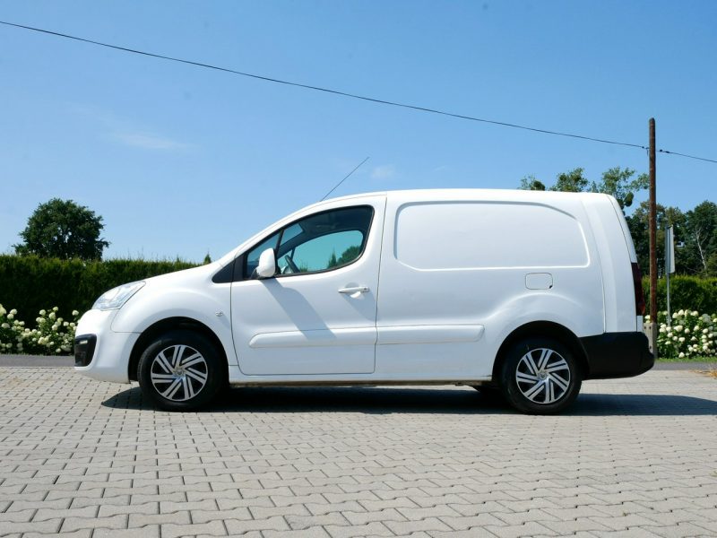 Citroen Berlingo 1.6HDI 90KM Eu5 -Kraj -1 Wł -2xKlimatr -Nowy rozrząd -VAT 23% Brutto