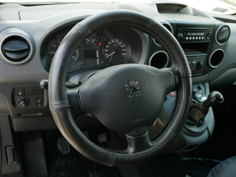 Peugeot Partner 1.6HDi 90KM -Klima -Kraj -Nowy rozrząd - 1 wł od 10 lat +Koła zima