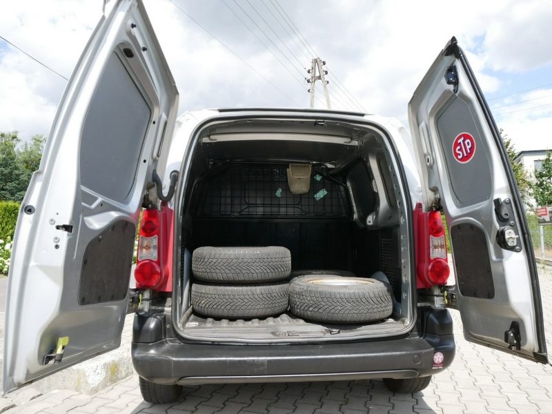 Peugeot Partner 1.6HDi 90KM -Klima -Kraj -Nowy rozrząd - 1 wł od 10 lat +Koła zima