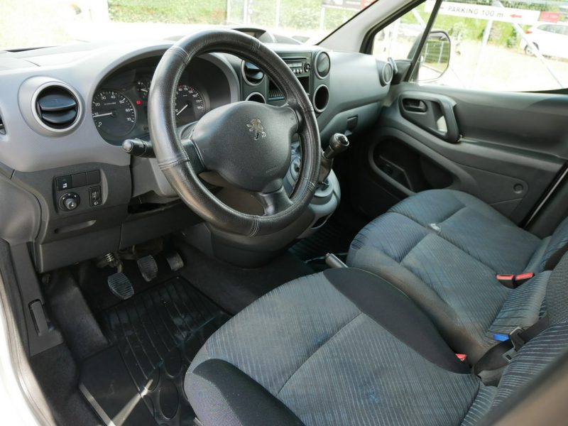 Peugeot Partner 1.6HDi 90KM -Klima -Kraj -Nowy rozrząd - 1 wł od 10 lat +Koła zima