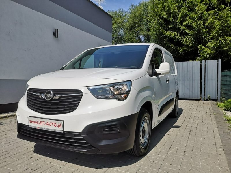 Opel Combo 1.5TDCI 102KM Klima Tempomat Sensory Tempomat Serwis Gwarancja