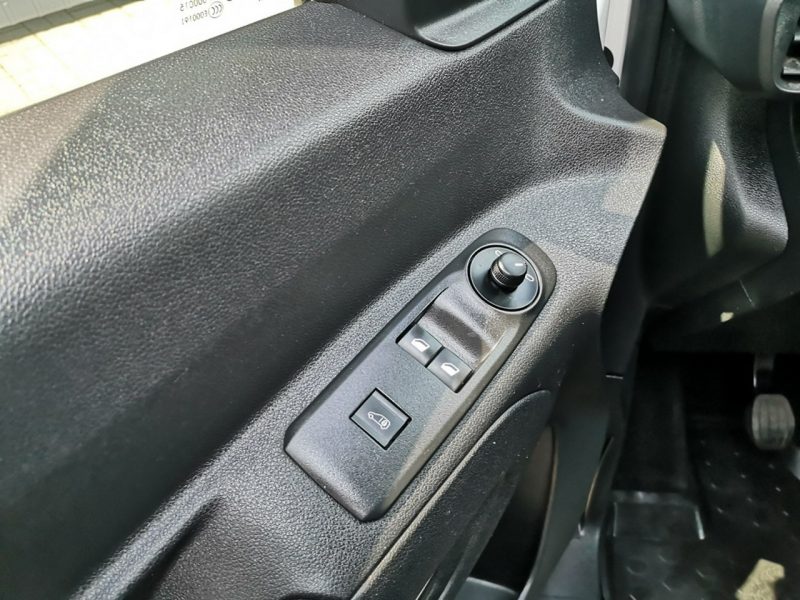 Opel Combo 1.5TDCI 102KM Klima Tempomat Sensory Tempomat Serwis Gwarancja