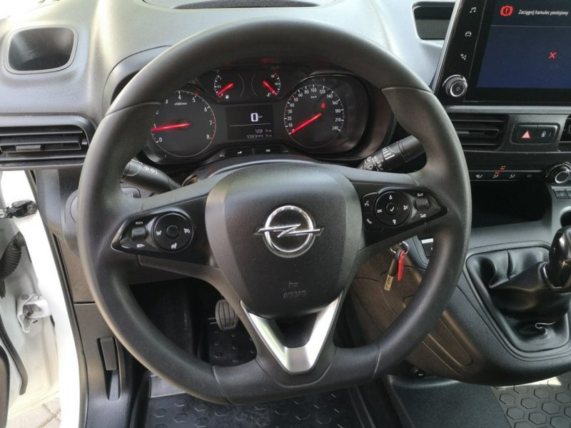 Opel Combo 1.5TDCI 102KM Klima Tempomat Sensory Tempomat Serwis Gwarancja