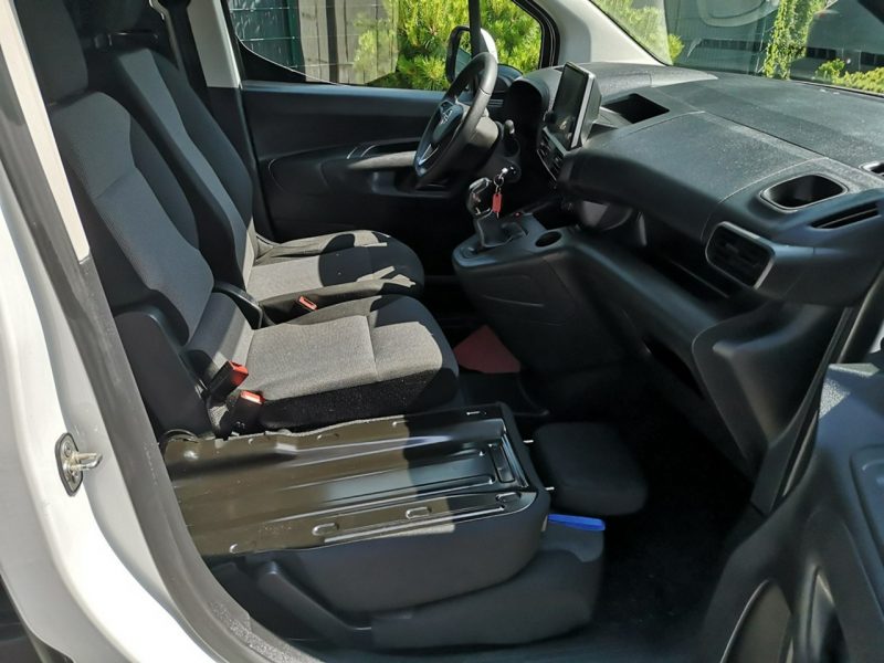 Opel Combo 1.5TDCI 102KM Klima Tempomat Sensory Tempomat Serwis Gwarancja