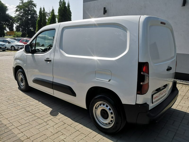 Opel Combo 1.5TDCI 102KM Klima Tempomat Sensory Tempomat Serwis Gwarancja