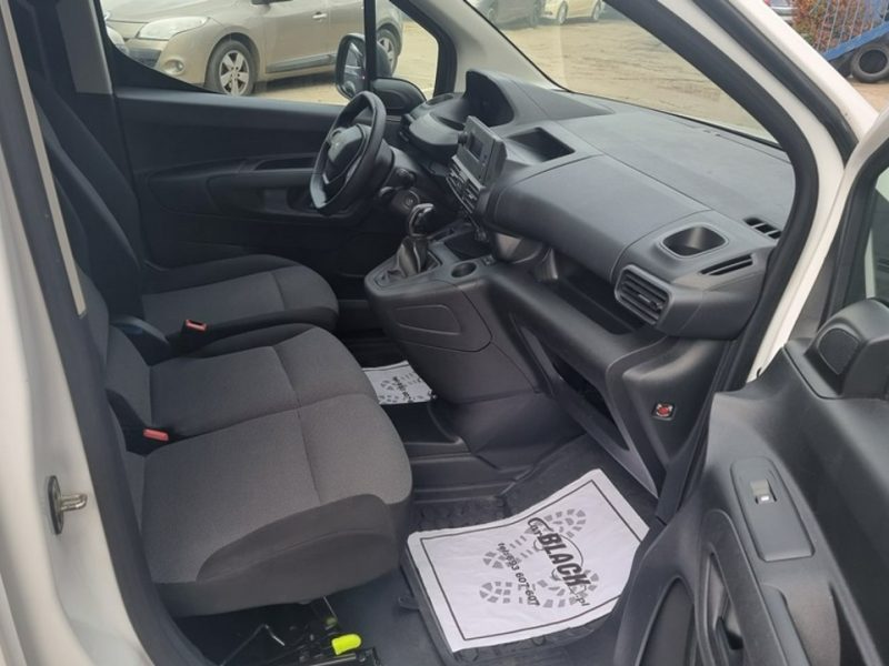 Peugeot Partner Pisemna Gwarancja 12 miesięcy