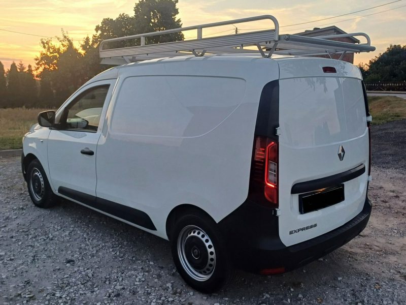Renault Express 1.5 dCi 95KM Bagażnik dachowy