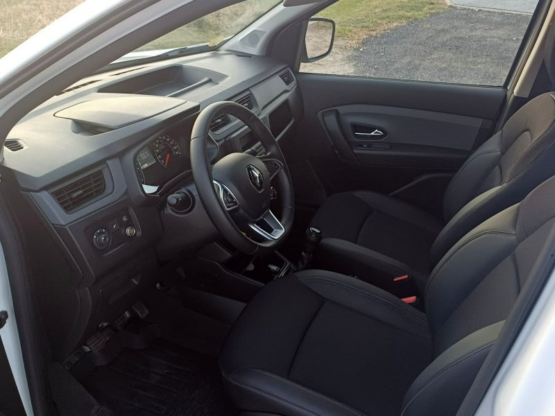 Renault Express 1.5 dCi 95KM Bagażnik dachowy
