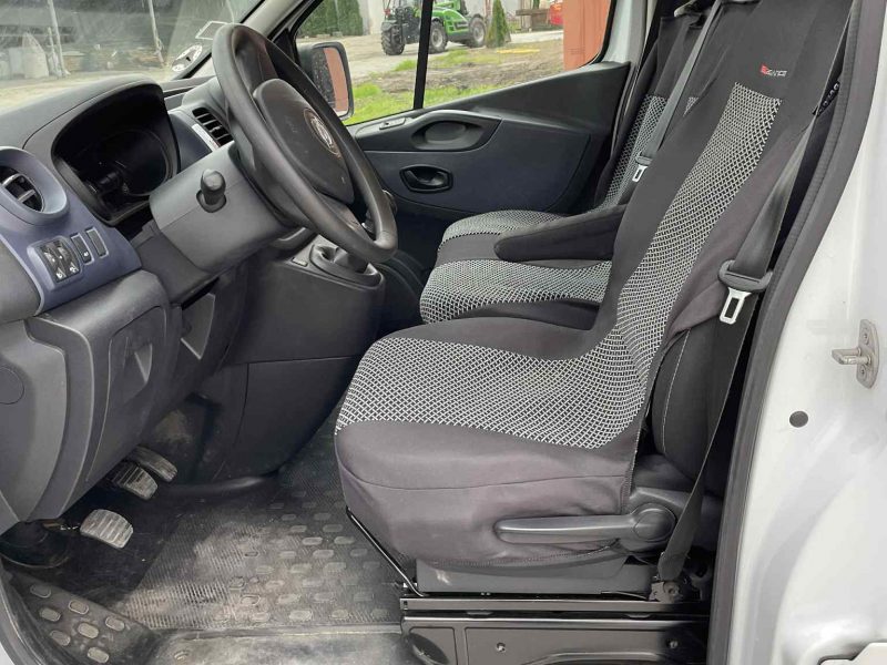 Opel Vivaro Opel Vivaro*Regały*Szuflady* pełna zabudowa