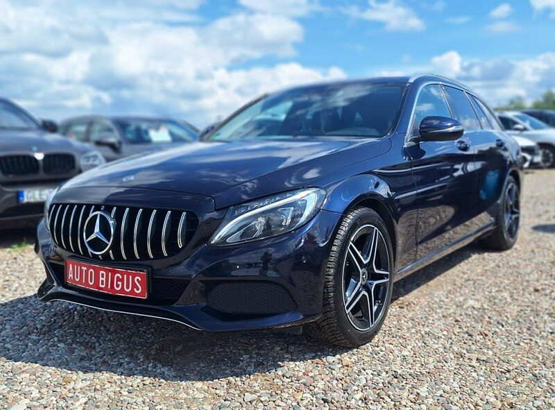 Mercedes C 200 1 rej 2018 super stan HUD W205 (2014-2021)