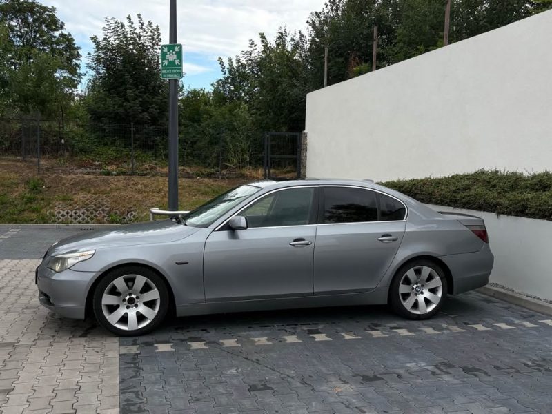 BMW E60 530i 2003r