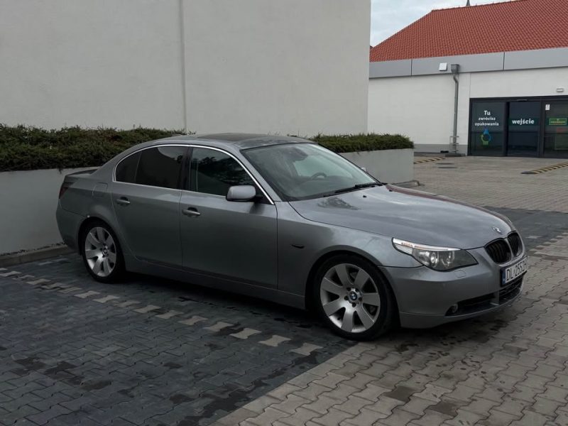 BMW E60 530i 2003r