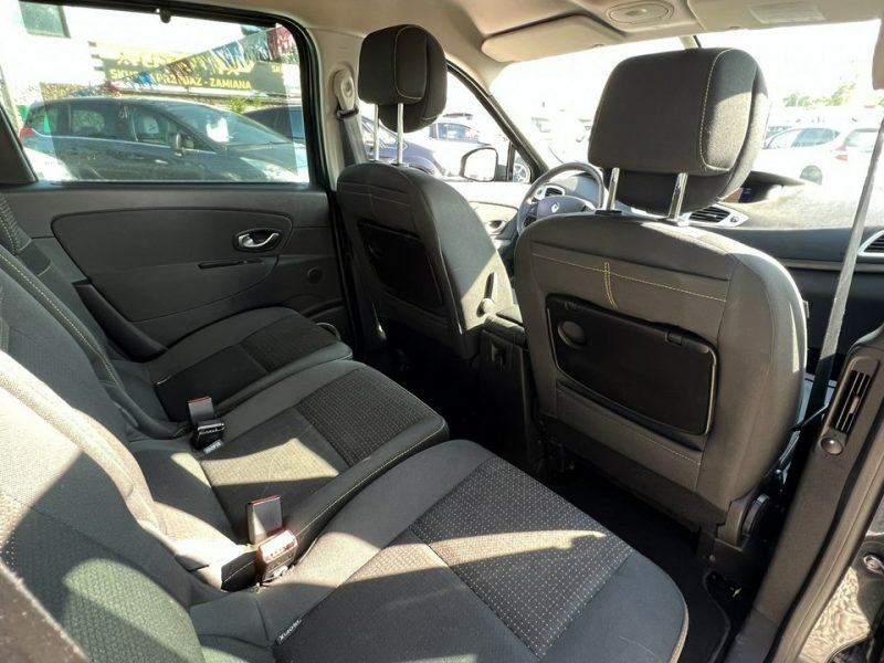 Renault Grand Scenic Gwarancja na rok w cenie auta * Wyjątkowo Ładny * Udok. Przebieg * II (2009-2016)